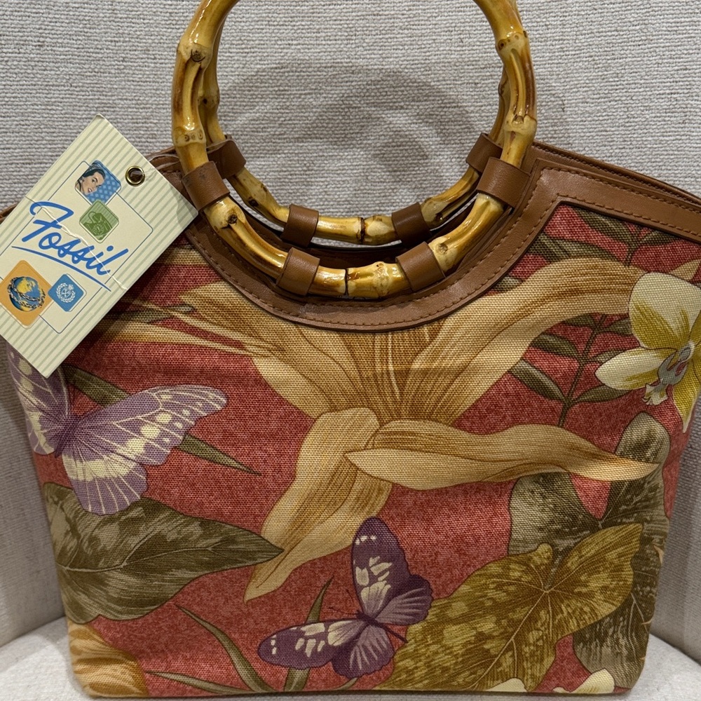 Fossil Red and Brown Floral Tote with Bamboo Handles NWT